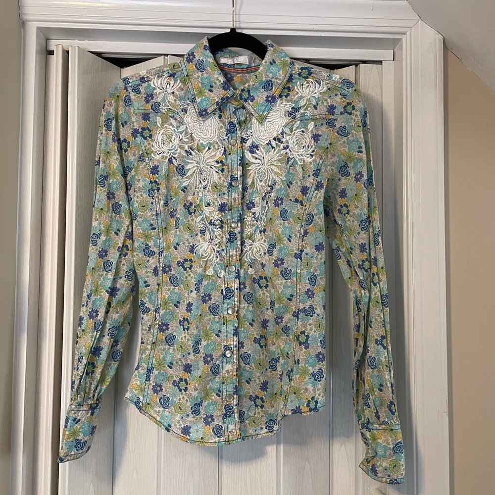 Johnny Was 3J Workshop Snap Down Shirt. Like New!!
